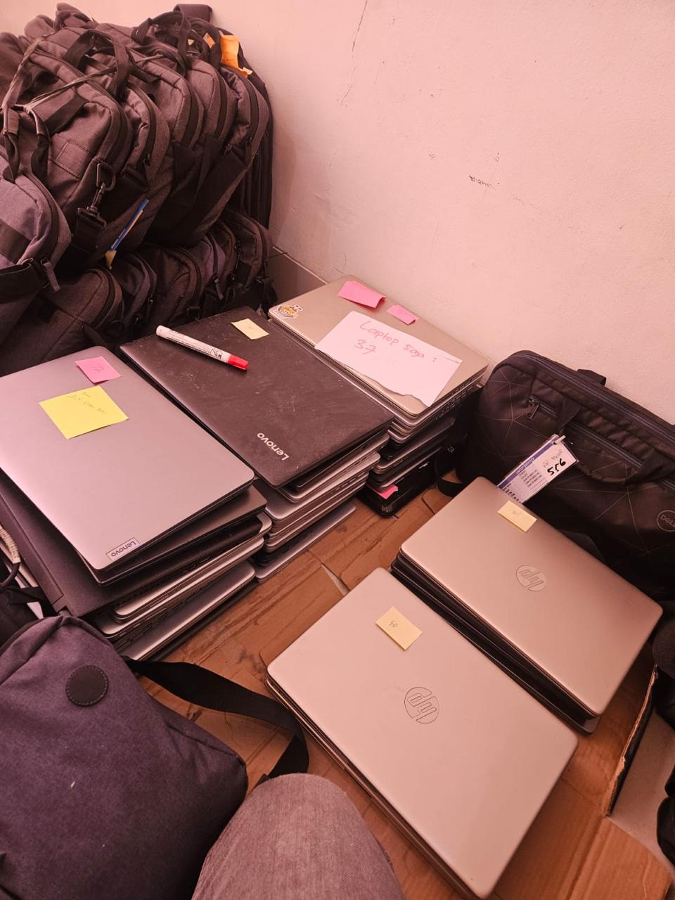 Laptop